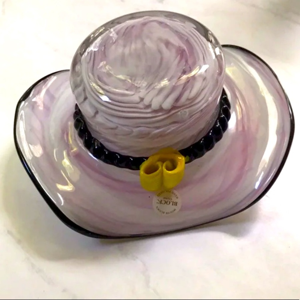 Block Crystal MARIE Art Glass Hat NWT